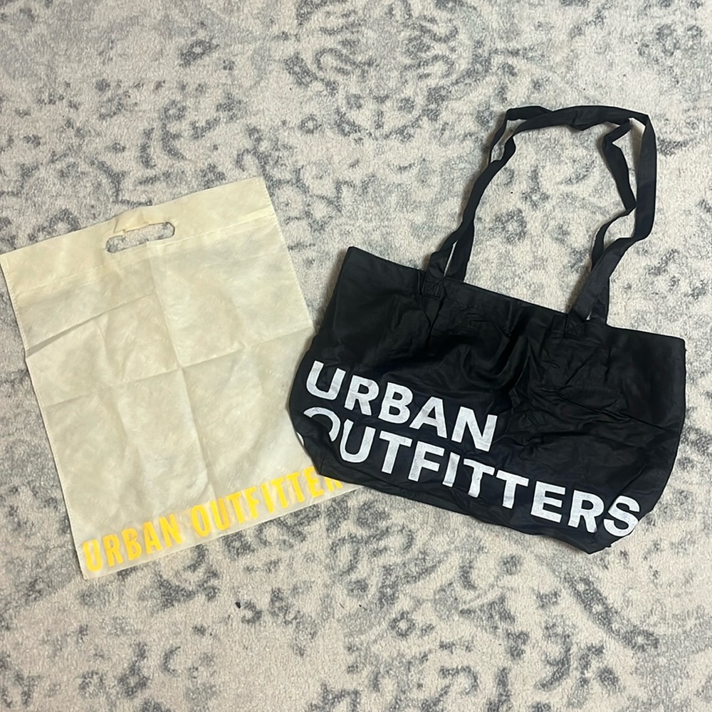 Urban Outfitters UO reusable totes